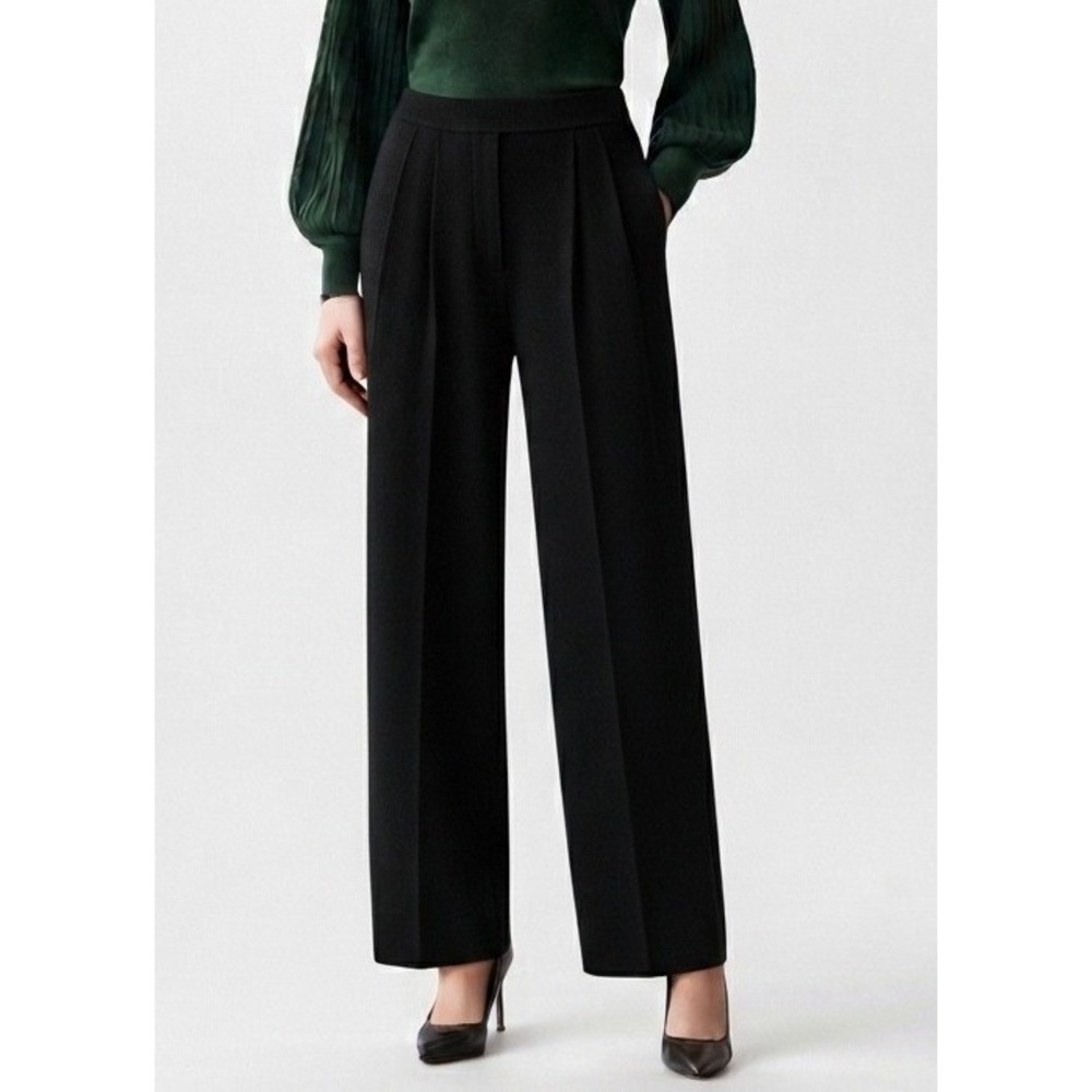 St. John Basics Knit Crepe Straight Leg Trousers Women 14 Black  Pleated USA EUC